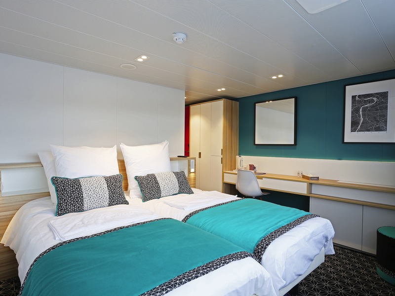 Upper Deck 1 Bed Single Cat A